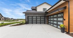 7470 NW Fawn Avenue, Parkville, MO 64152