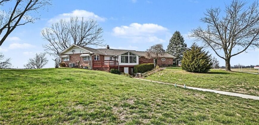 6409 Clinton County Line Road, Trimble, MO 64492