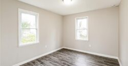 7933 N Jefferson Street, Kansas City, MO 64118