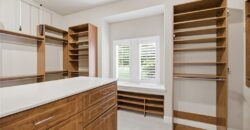6930 NW WHITE PINE Circle, Parkville, MO 64152