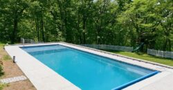 6930 NW WHITE PINE Circle, Parkville, MO 64152