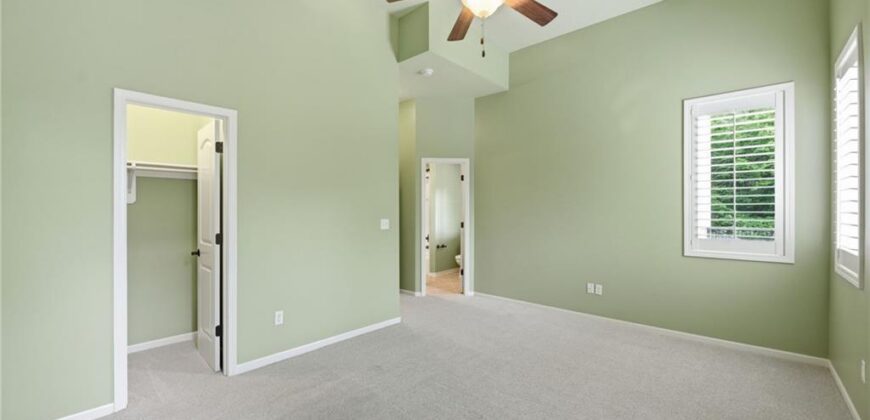 6930 NW WHITE PINE Circle, Parkville, MO 64152