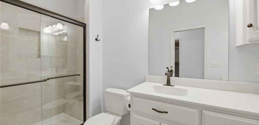 6930 NW WHITE PINE Circle, Parkville, MO 64152