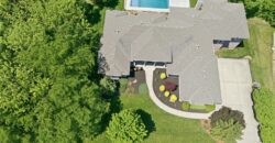 6930 NW WHITE PINE Circle, Parkville, MO 64152