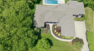 6930 NW WHITE PINE Circle, Parkville, MO 64152