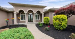 6930 NW WHITE PINE Circle, Parkville, MO 64152