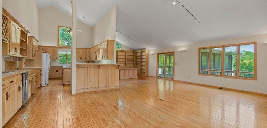 5825 Z Highway, Edgerton, MO 64444