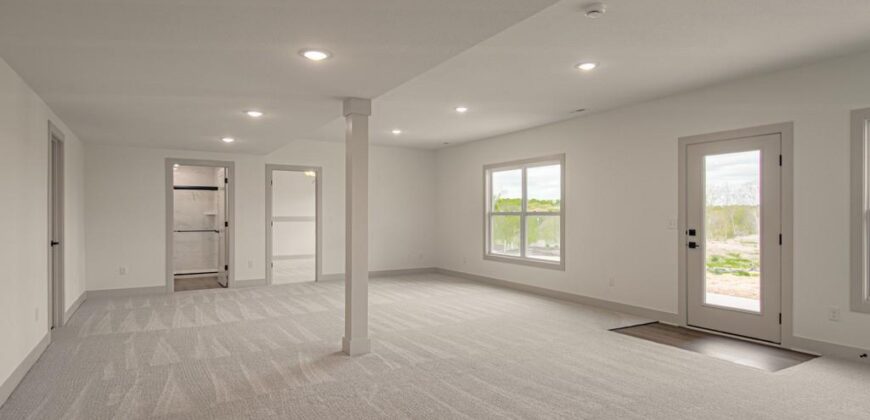 16810 NW 124th Street, Platte City, MO 64079