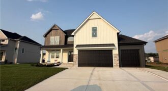 2340 Foxtail Drive, Kearney, MO 64060