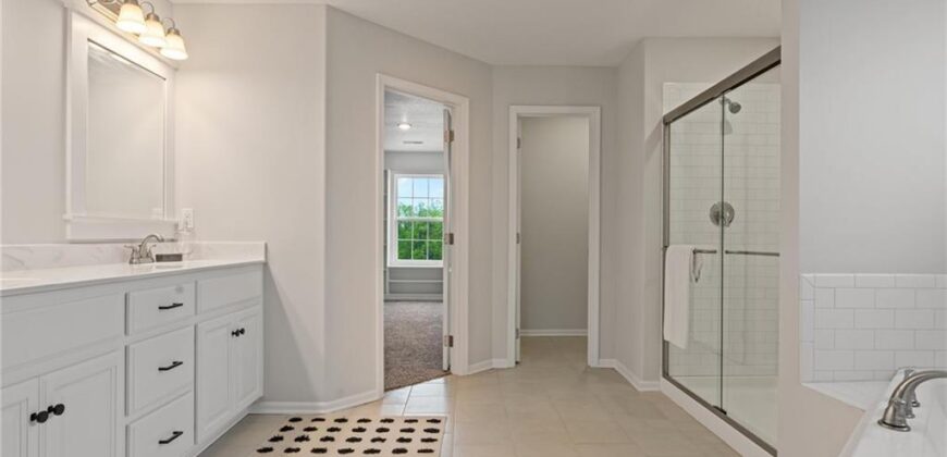 8969 NE 99th Street, Kansas City, MO 64157