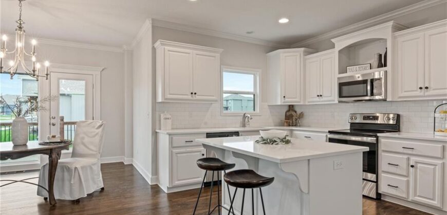 8969 NE 99th Street, Kansas City, MO 64157
