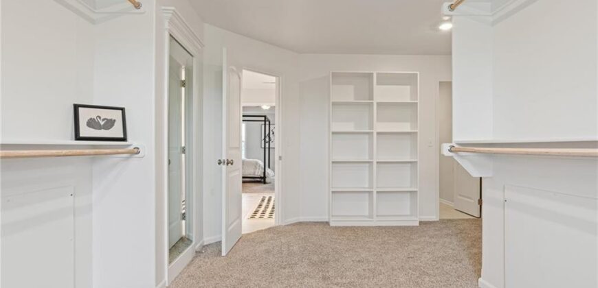 8969 NE 99th Street, Kansas City, MO 64157