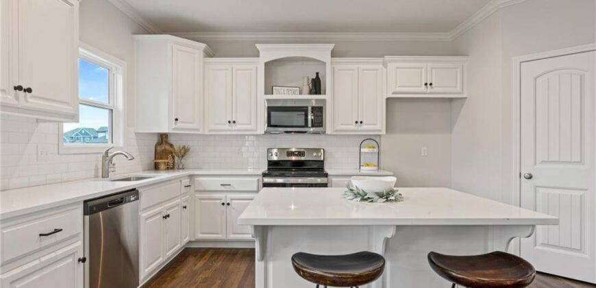 8969 NE 99th Street, Kansas City, MO 64157