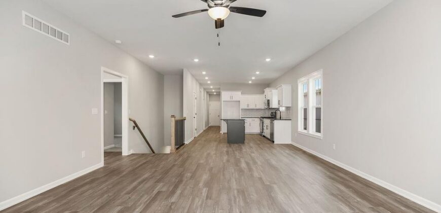 1600 Cottonwood Creek Avenue, Kearney, MO 64060