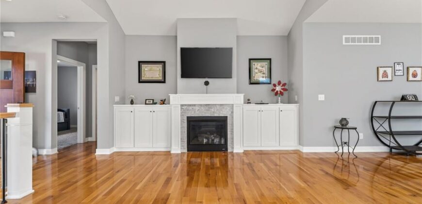 8125 N Farley Avenue, Kansas City, MO 64158