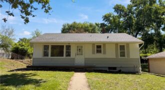 5333 N Euclid Avenue, Kansas City, MO 64118