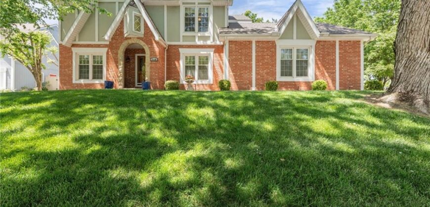 7648 N Lucerne Court, Kansas City, MO 64151