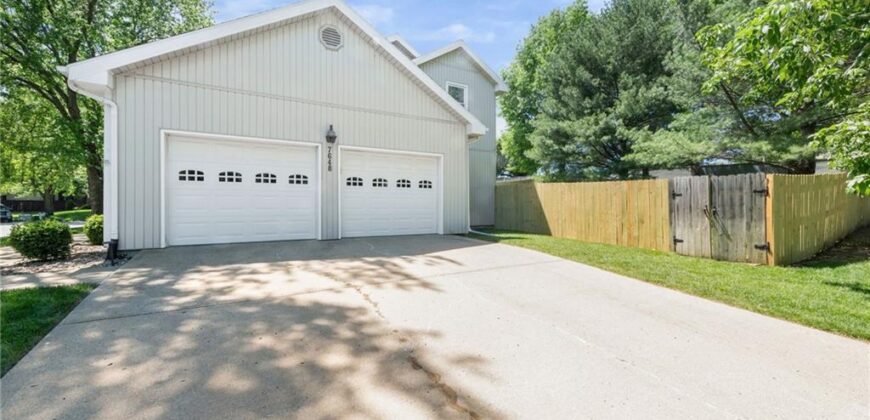 7648 N Lucerne Court, Kansas City, MO 64151