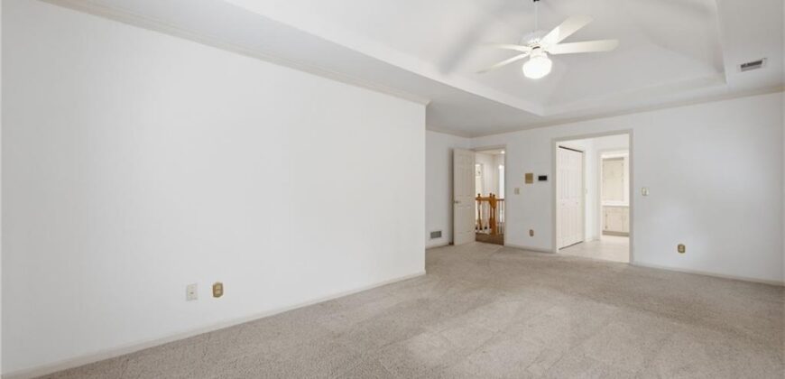 7648 N Lucerne Court, Kansas City, MO 64151