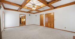 7648 N Lucerne Court, Kansas City, MO 64151