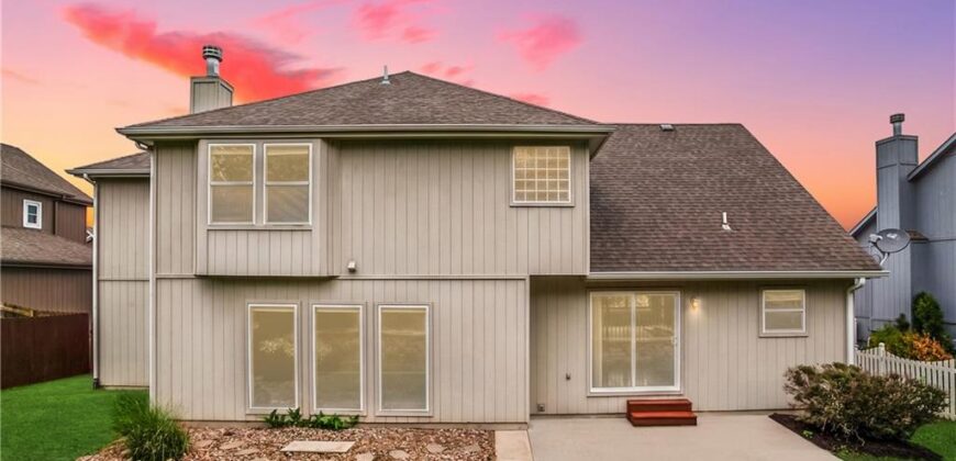 18109 Guinevere Court, Smithville, MO 64089