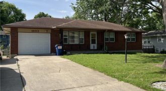 1603 NE 75th Street, Gladstone, MO 64118