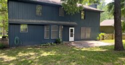 7130 N Woodland Avenue, Gladstone, MO 64118