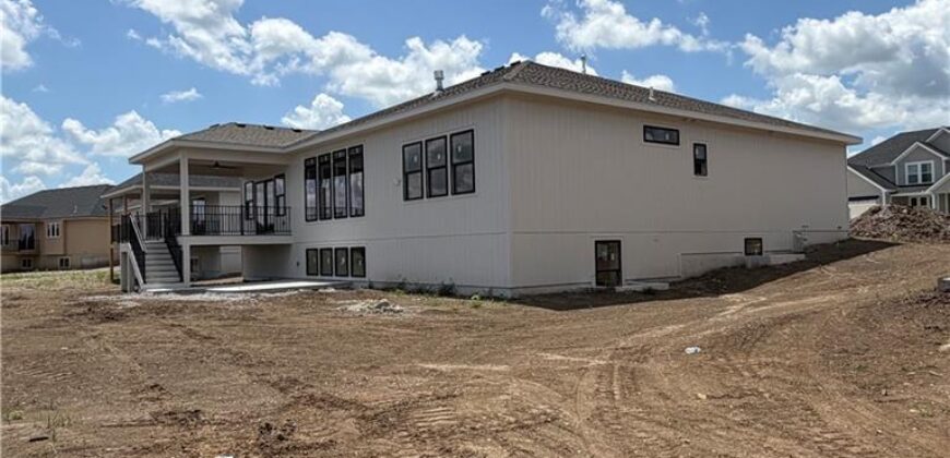 2343 Foxtail Drive, Kearney, MO 64060
