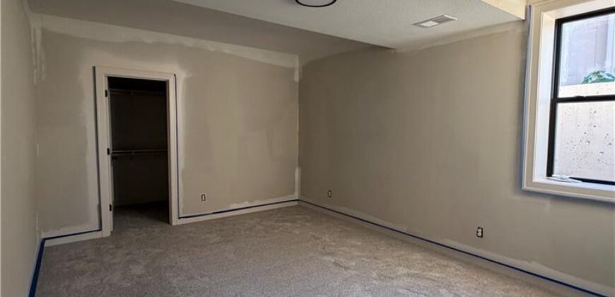 2343 Foxtail Drive, Kearney, MO 64060