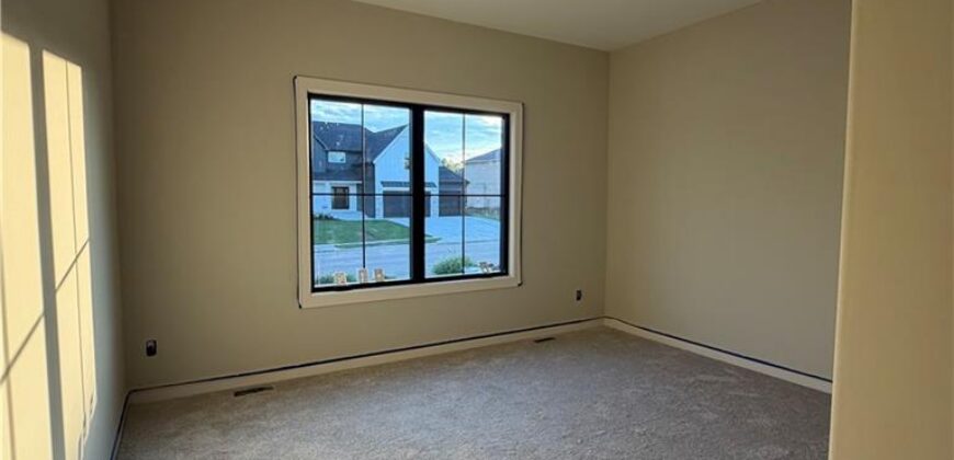 2343 Foxtail Drive, Kearney, MO 64060