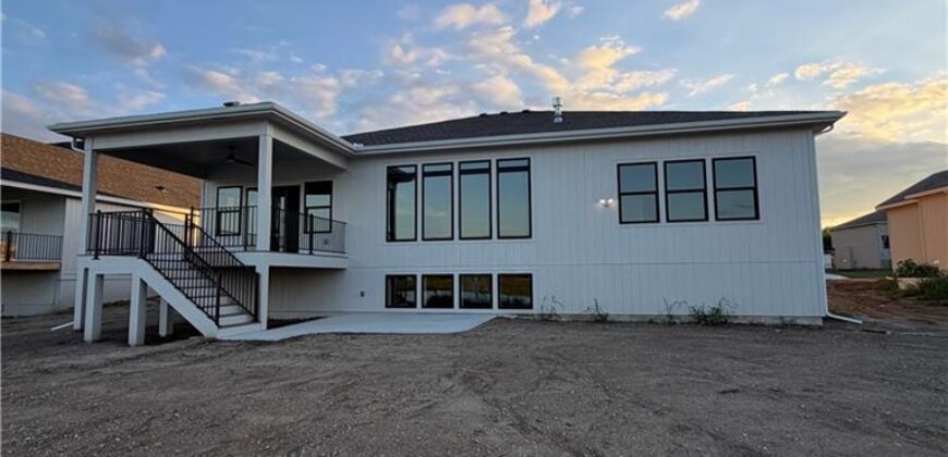2343 Foxtail Drive, Kearney, MO 64060