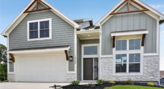 16268 Giorgia Street, Parkville, MO 64152