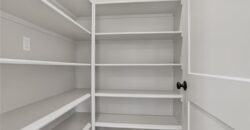 16268 Giorgia Street, Parkville, MO 64152