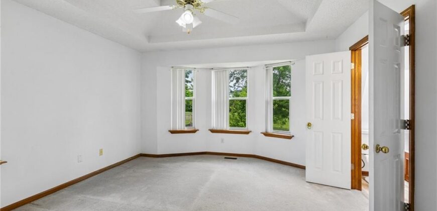 10947 N Wallace Avenue, Kansas City, MO 64157