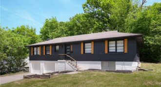 6711 N Broadway Street, Kansas City, MO 64118