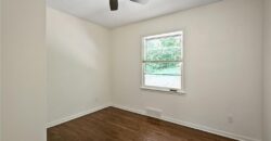 6711 N Broadway Street, Kansas City, MO 64118