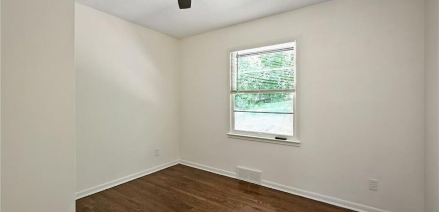 6711 N Broadway Street, Kansas City, MO 64118