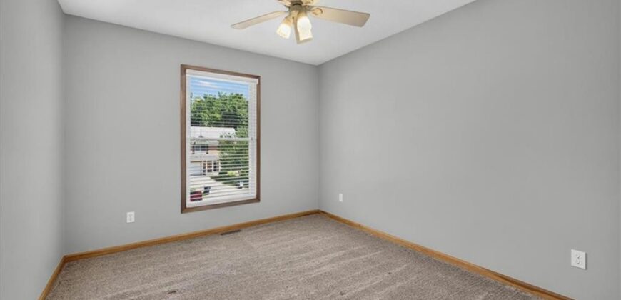 623 NE 94th Terrace, Kansas City, MO 64155