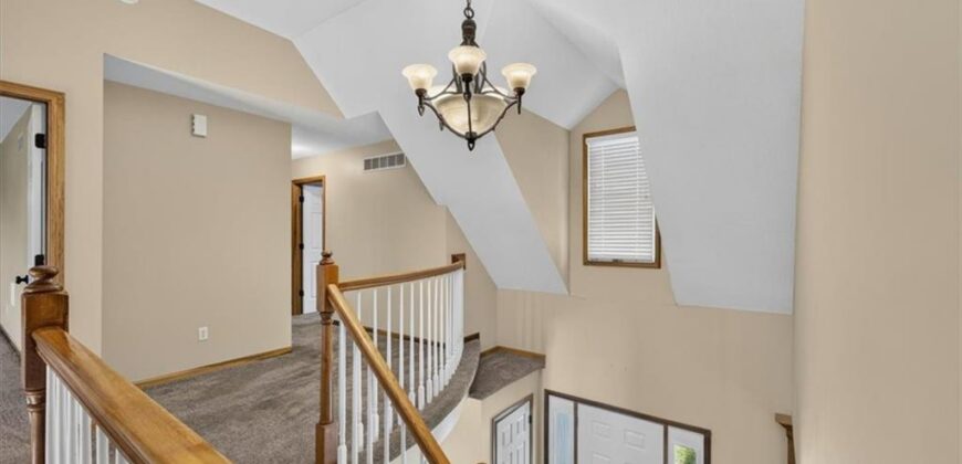 623 NE 94th Terrace, Kansas City, MO 64155