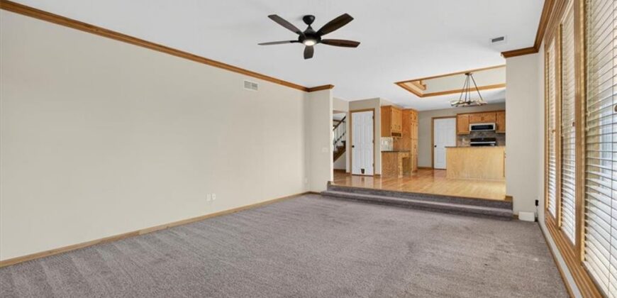 623 NE 94th Terrace, Kansas City, MO 64155