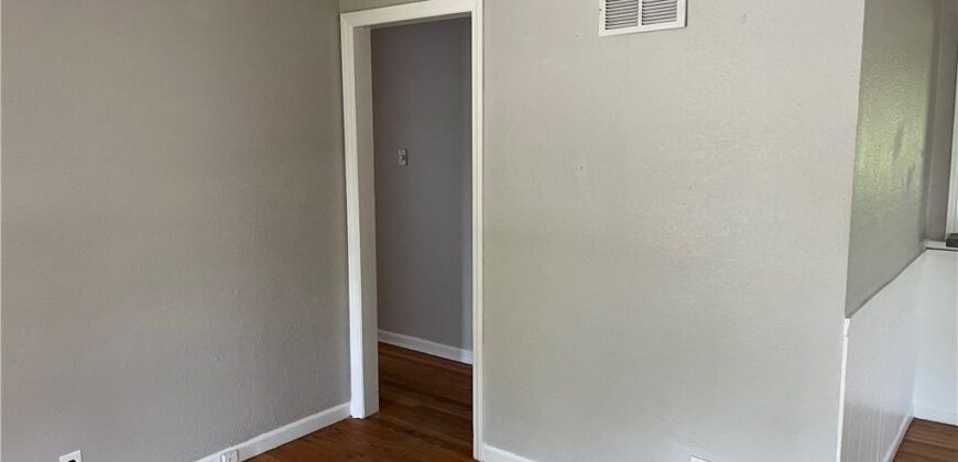 4208 N Brighton Avenue, Kansas City, MO 64117