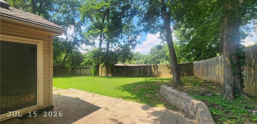 4308 N Bellaire Avenue, Kansas City, MO 64117