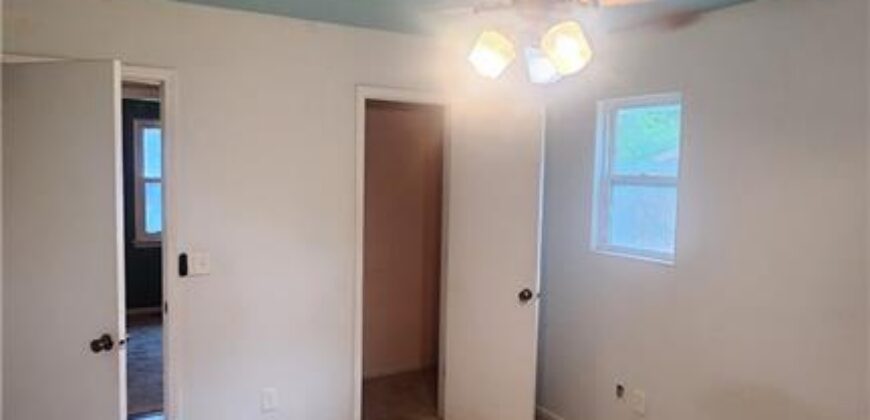 4308 N Bellaire Avenue, Kansas City, MO 64117