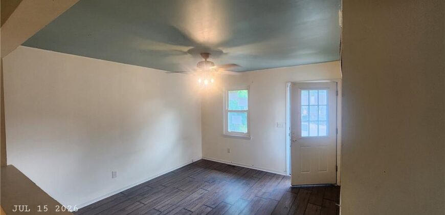 4308 N Bellaire Avenue, Kansas City, MO 64117