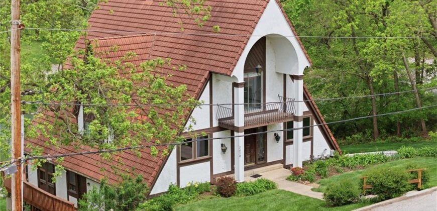 7616 NW Eastside Drive, Weatherby Lake, MO 64152