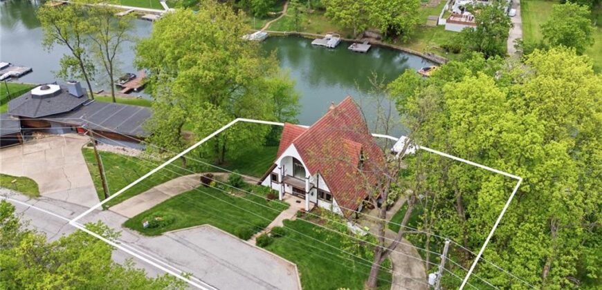 7616 NW Eastside Drive, Weatherby Lake, MO 64152
