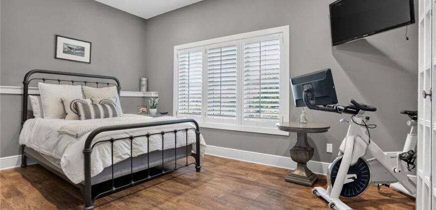 7975 NW Breckenridge Drive, None/County, MO 64152