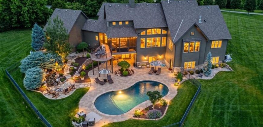 7975 NW Breckenridge Drive, None/County, MO 64152