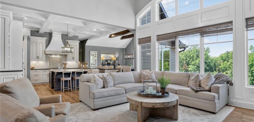 7975 NW Breckenridge Drive, None/County, MO 64152