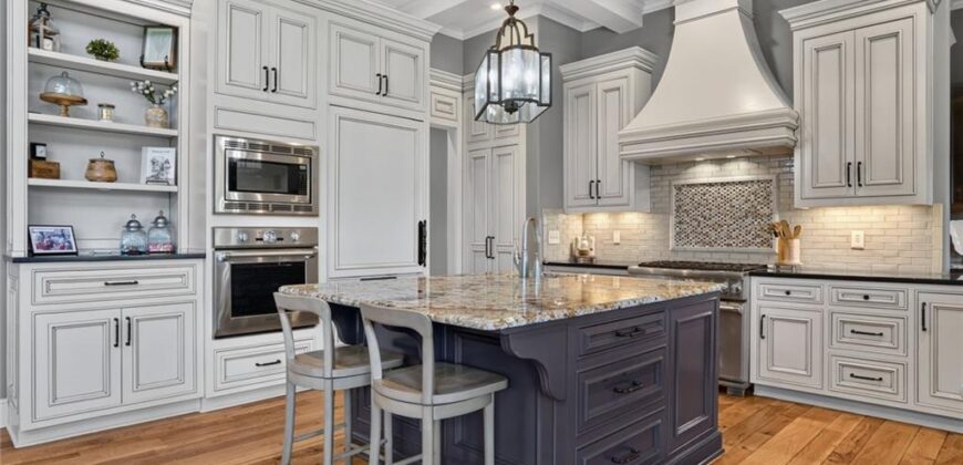 7975 NW Breckenridge Drive, None/County, MO 64152